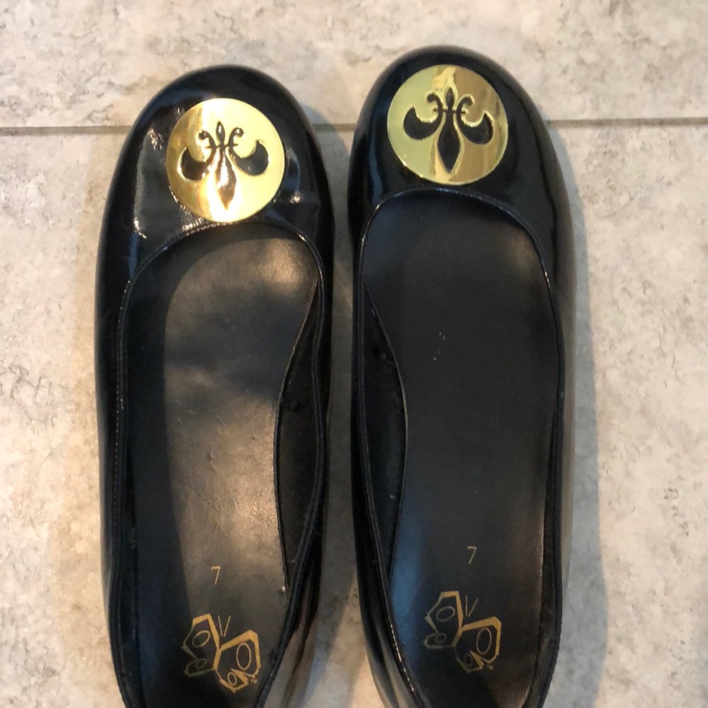 Black slip on’s.